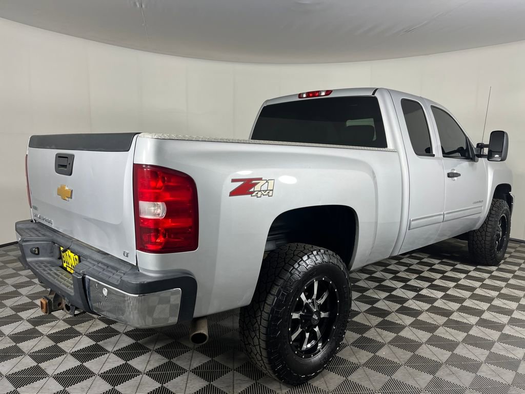 Used 2012 Chevrolet Silverado 2500 LT w/ Interior Plus Package image 6