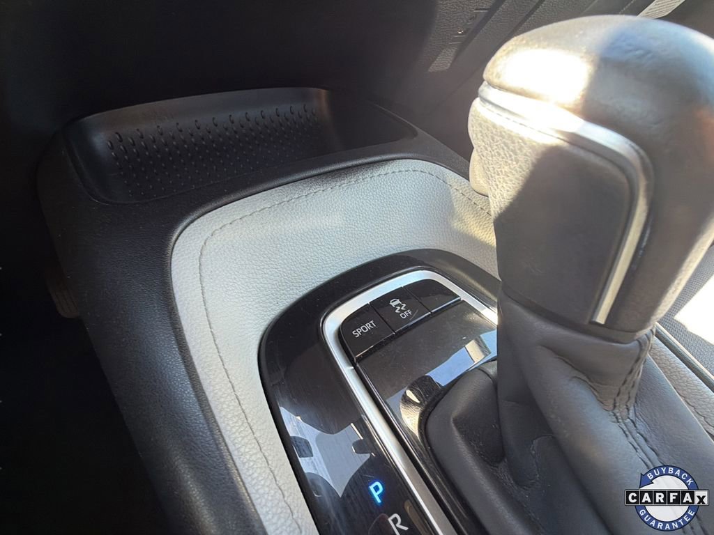 Used 2020 Toyota Corolla SE image 30