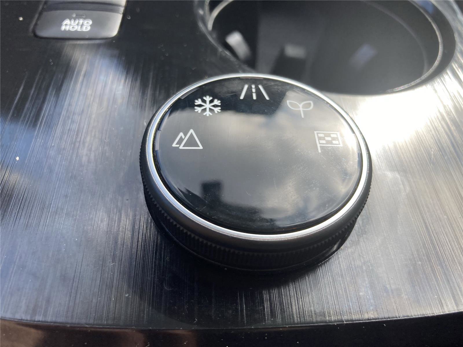 Used 2023 Nissan Rogue SV image 16