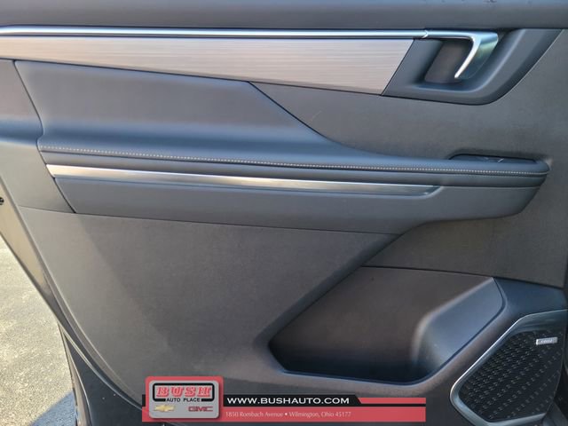 Used 2025 Buick Enclave Preferred image 17