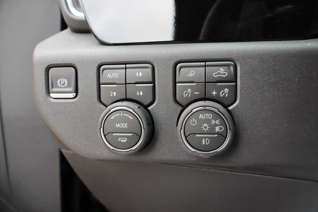 New 2026 Chevrolet Silverado 1500 LT Trail Boss w/ LT Trail Boss Premium Package AWD/4WD image 19