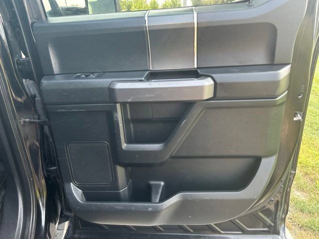 Used 2019 Ford F150 XLT w/ Equipment Group 302A Luxury AWD/4WD image 37