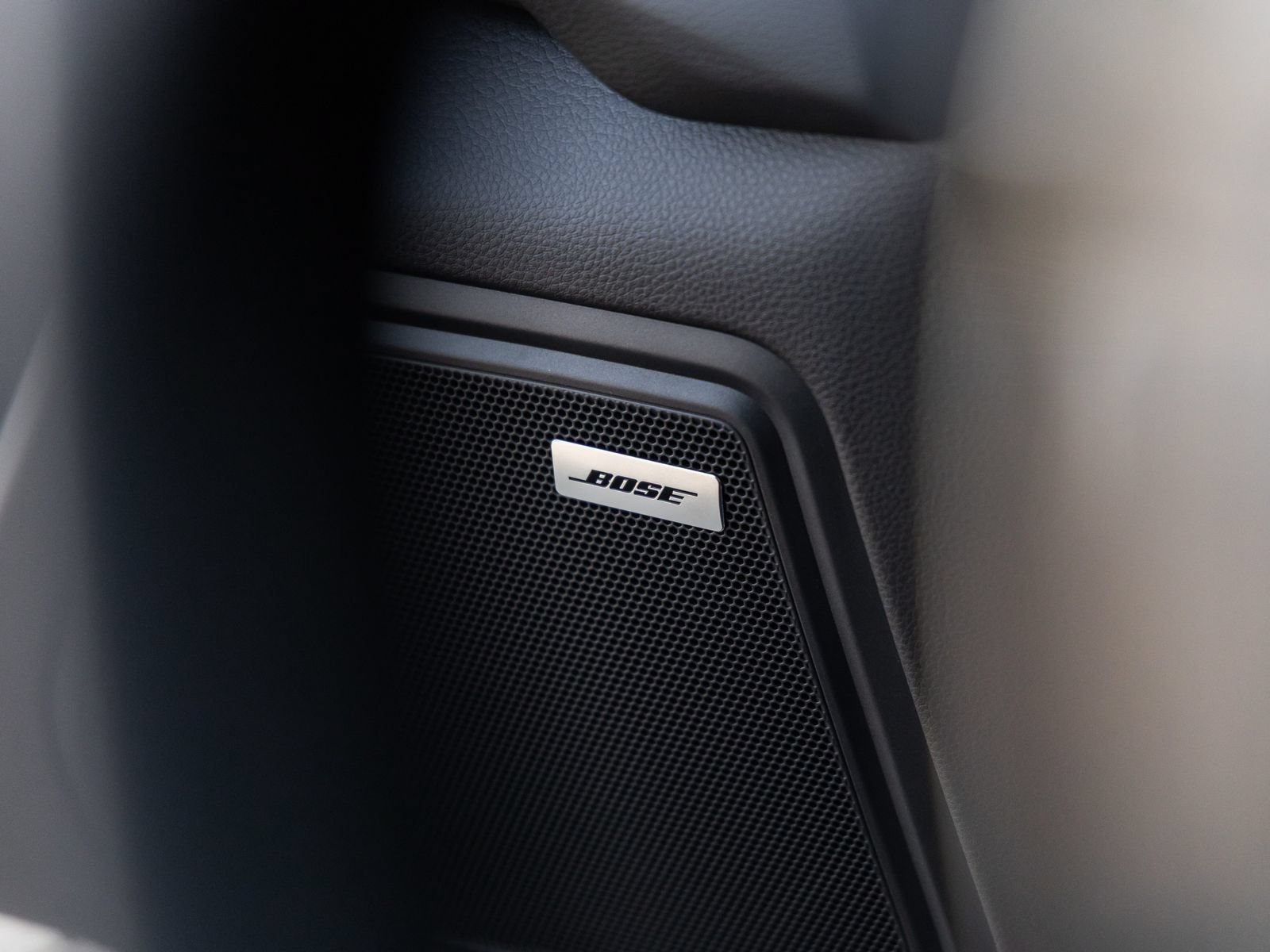 Certified 2026 Porsche Macan S AWD/4WD image 22