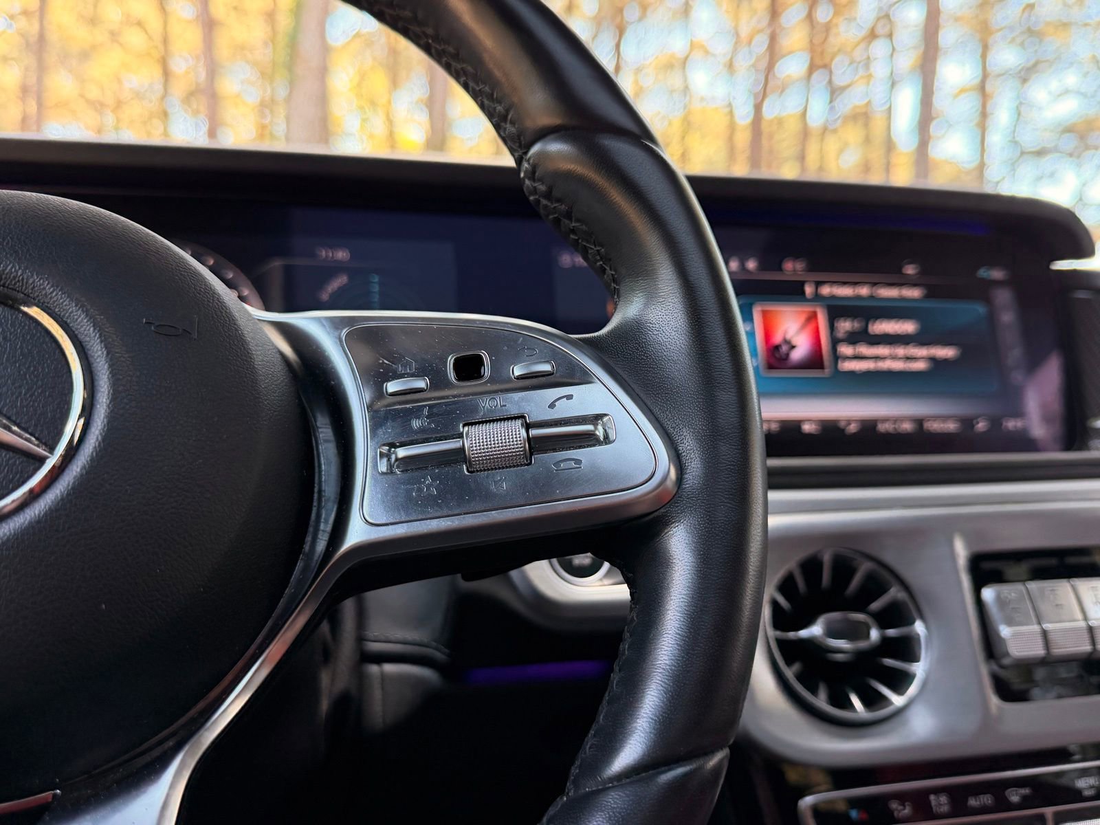Certified 2023 Mercedes-Benz G 550 image 23