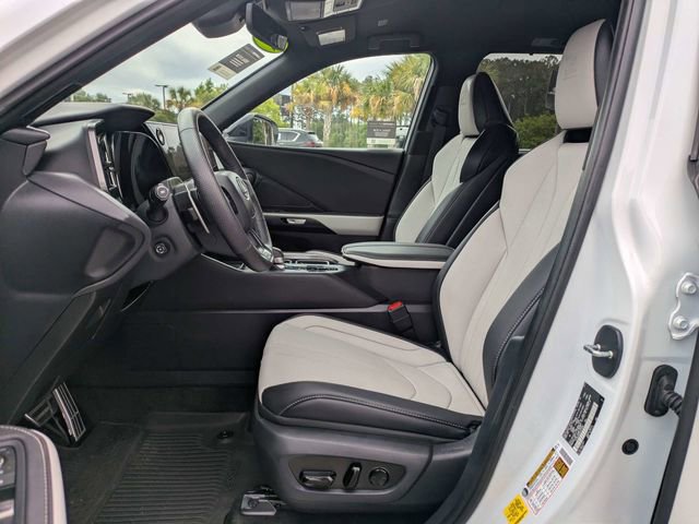 Used 2025 Lexus TX 500h AWD w/ Technology Package image 24