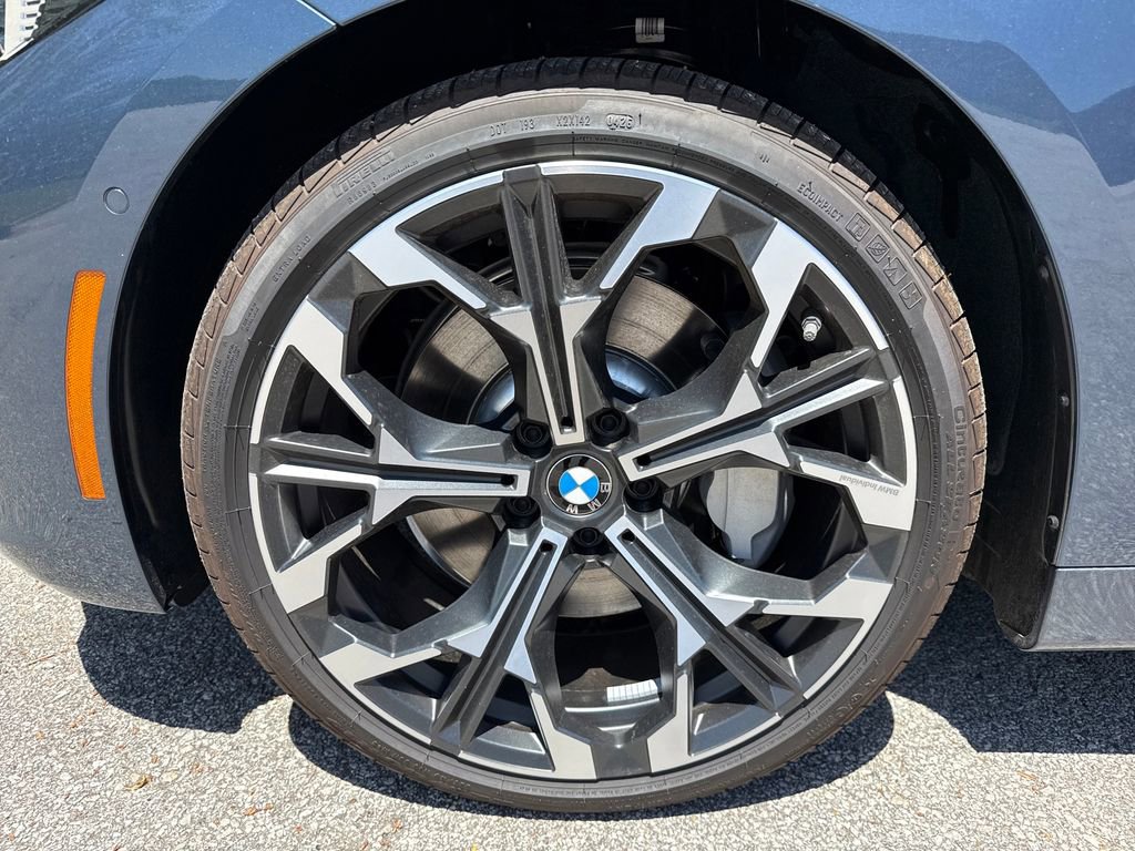 New 2026 BMW 430i xDrive Convertible w/ Premium Package AWD/4WD image 9