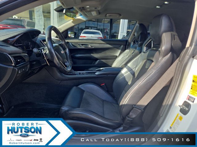 Used 2017 Cadillac ATS Luxury w/ Carbon Black Package RWD image 18