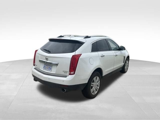 Used 2016 Cadillac SRX Luxury FWD image 3