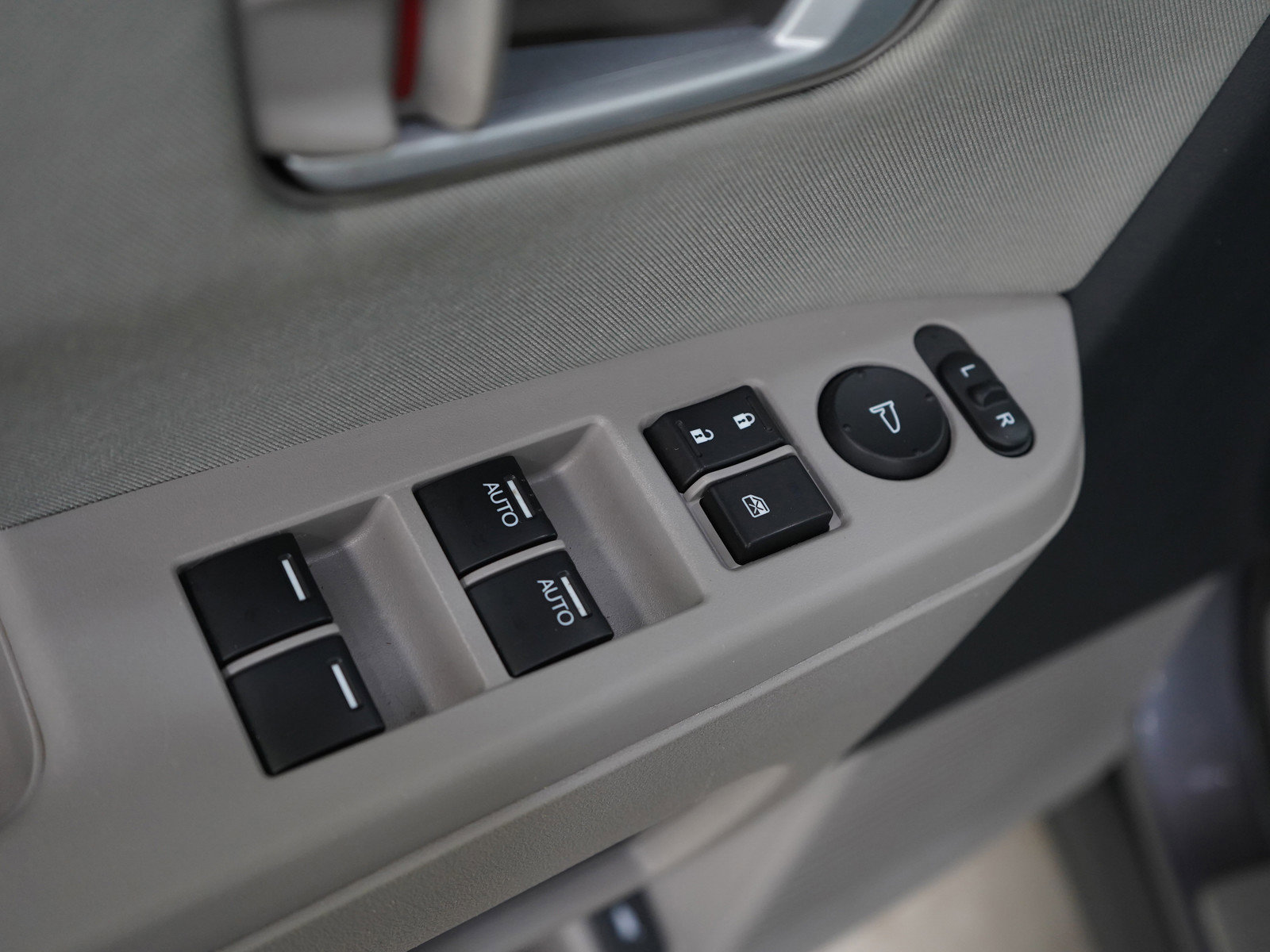 Used 2015 Honda Pilot SE image 22