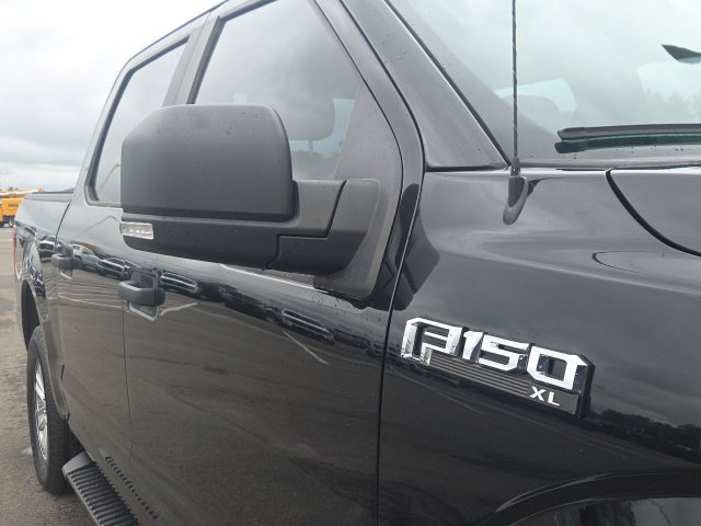 Used 2015 Ford F150 XL w/ Equipment Group 101A Mid AWD/4WD image 5