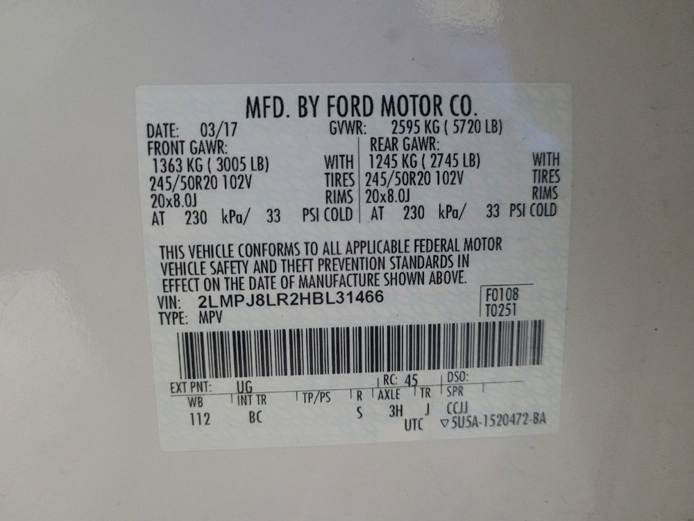 Used 2017 Lincoln MKX Reserve w/ Lincoln MKX Climate Package image 33