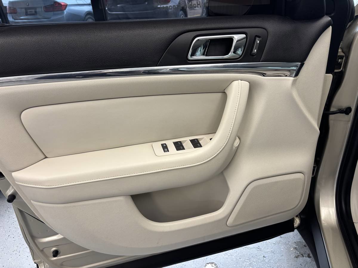 Used 2011 Lincoln MKS w/ 101A Rapid Spec Order Code FWD image 16
