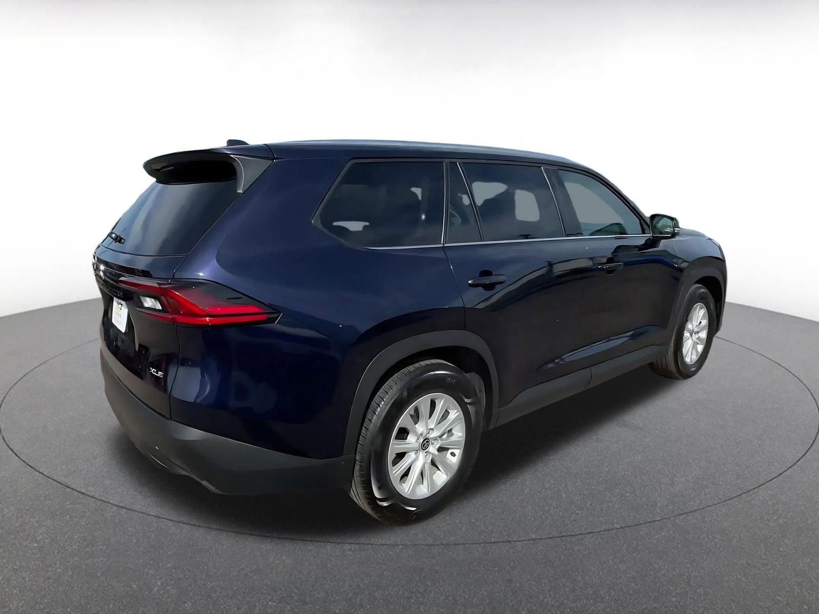 Used 2025 Toyota Grand Highlander FWD image 15