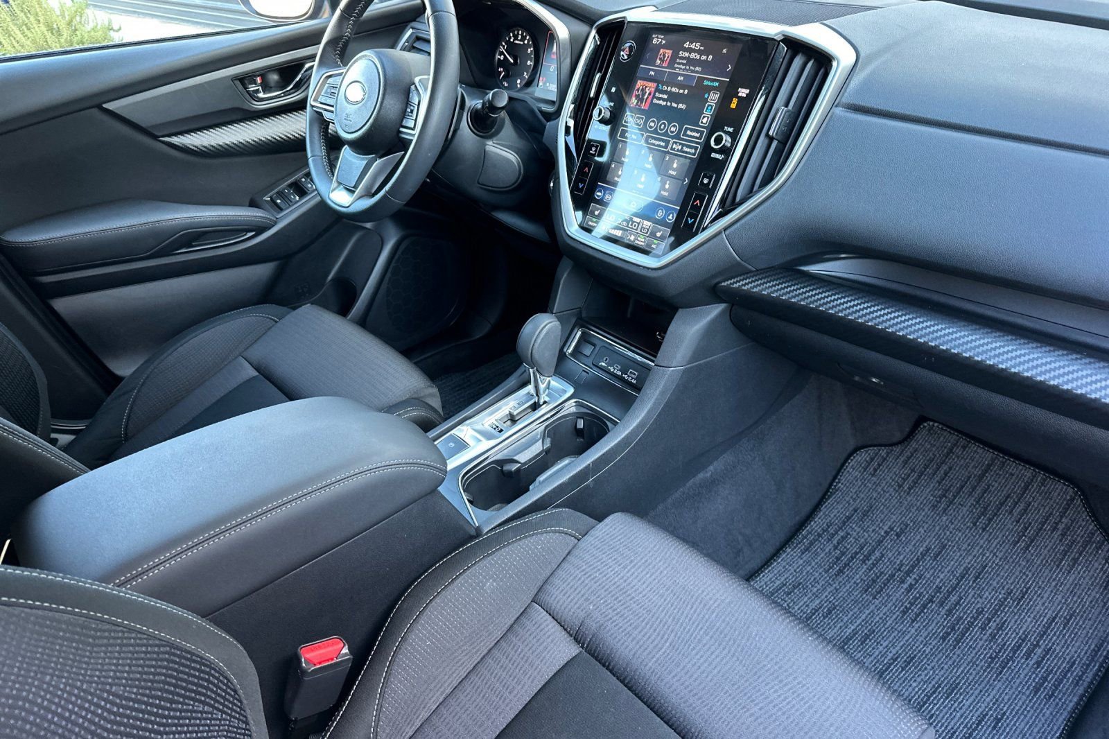 Used 2024 Subaru Ascent Premium w/ Convenience Package image 18