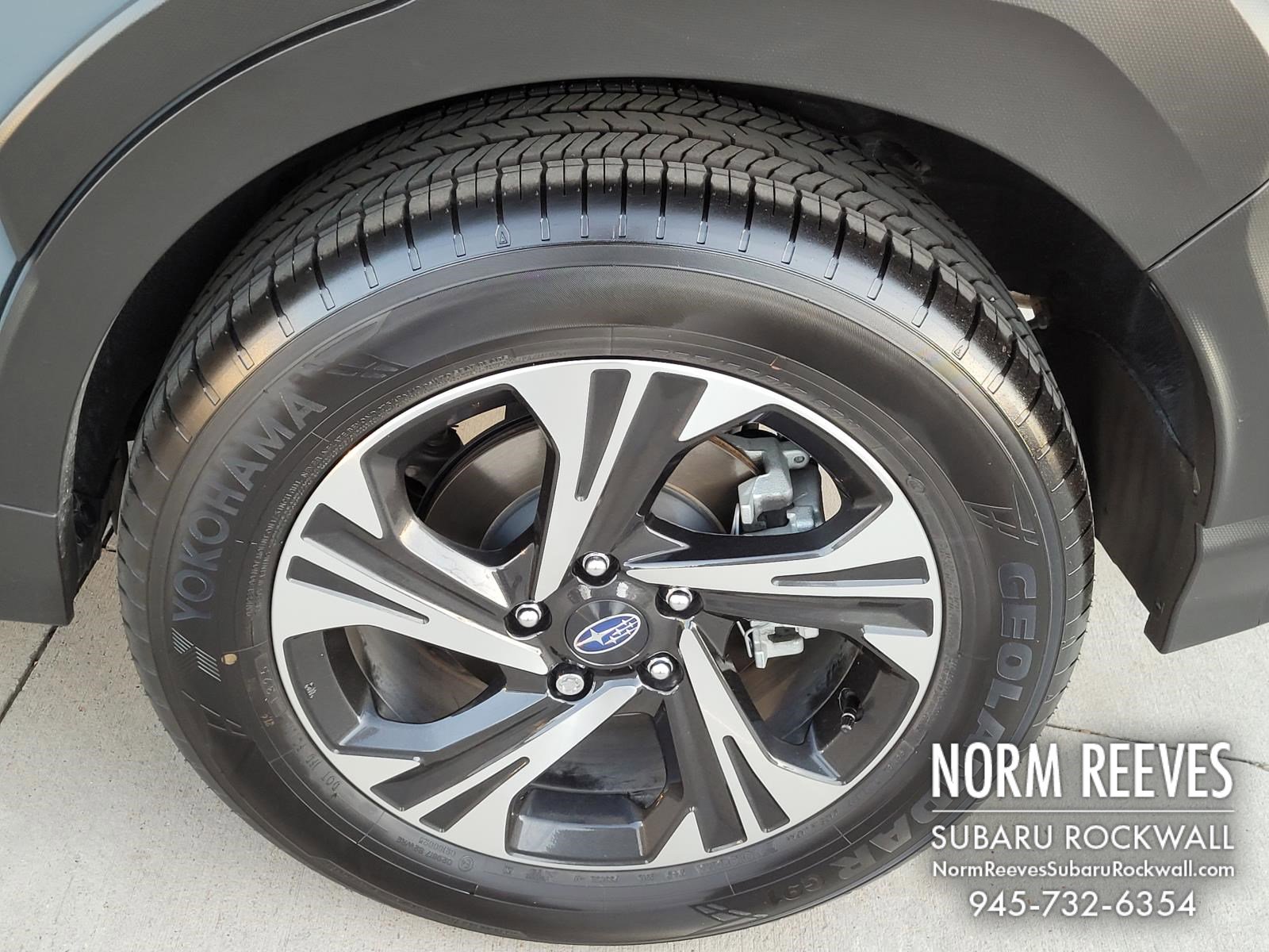 Certified 2025 Subaru Crosstrek 2.5i Premium w/ Crosstrek Mirror Package image 23