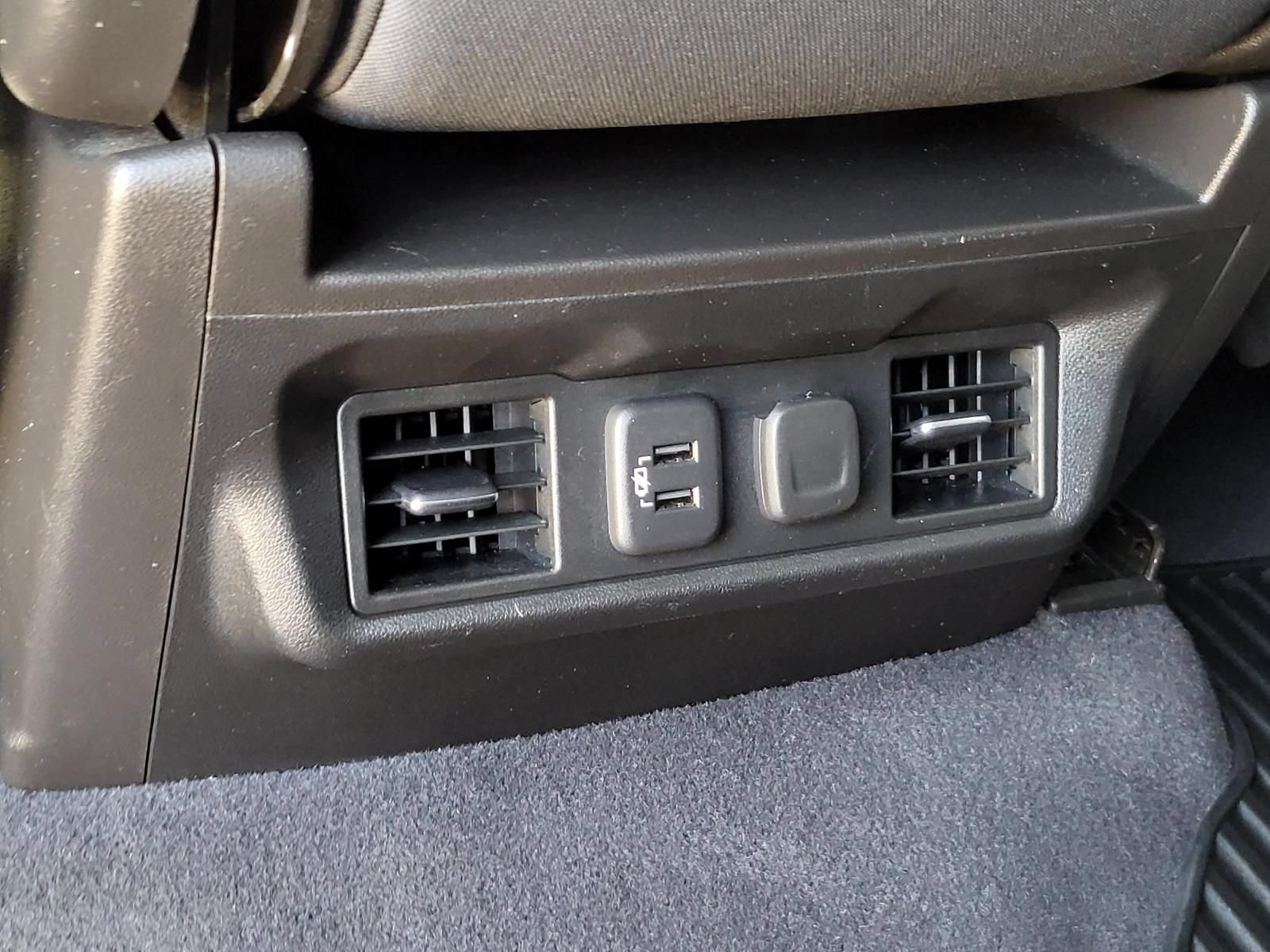 Used 2019 Chevrolet Silverado 1500 LT w/ Texas Edition AWD/4WD image 14
