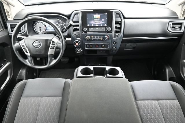 Used 2022 Nissan Titan SV AWD/4WD image 13