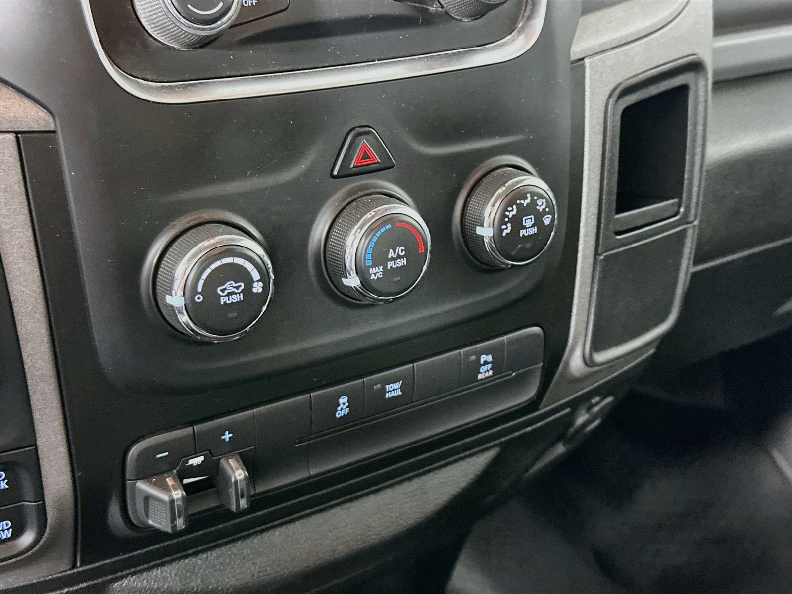 Used 2019 RAM 1500 Tradesman w/ Popular Equipment Group AWD/4WD image 15