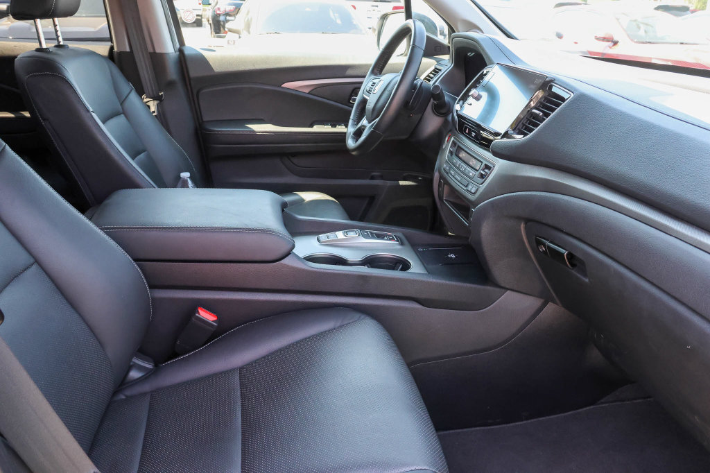 Used 2025 Honda Ridgeline RTL image 19