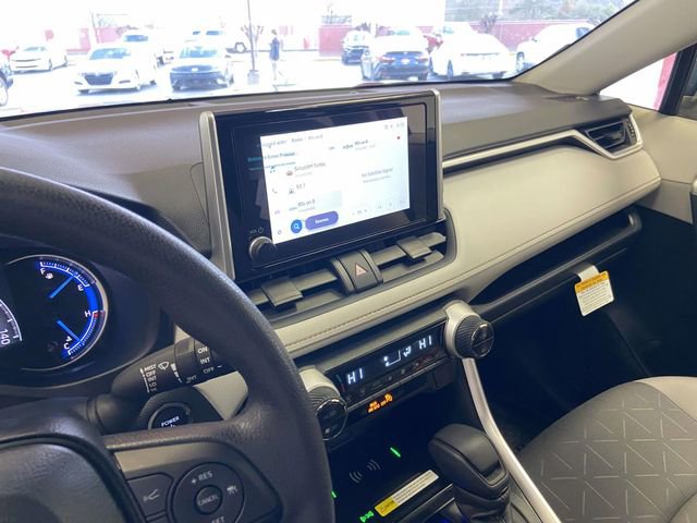 Used 2025 Toyota RAV4 XLE w/ Convenience Package image 23