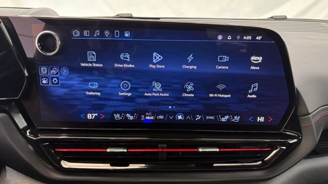 Used 2025 Chevrolet Silverado EV RST image 39