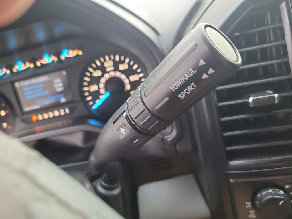 Used 2015 Ford F150 XL w/ Equipment Group 101A Mid image 28