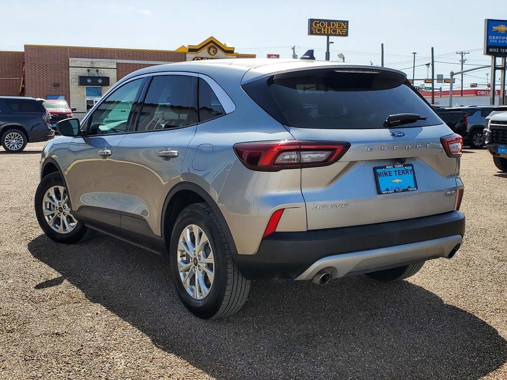 Used 2024 Ford Escape Active image 5