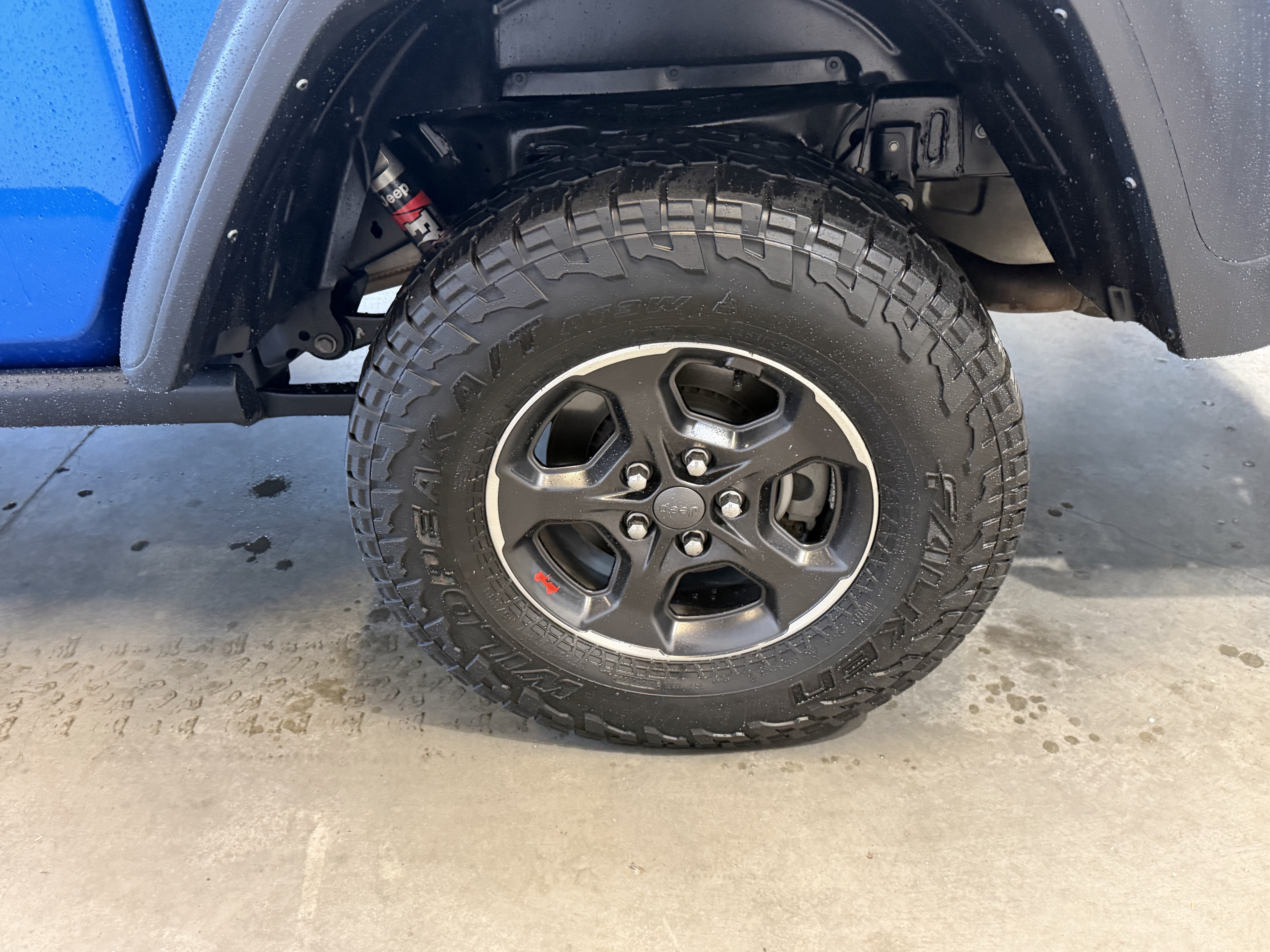 Used 2022 Jeep Gladiator Rubicon AWD/4WD image 15