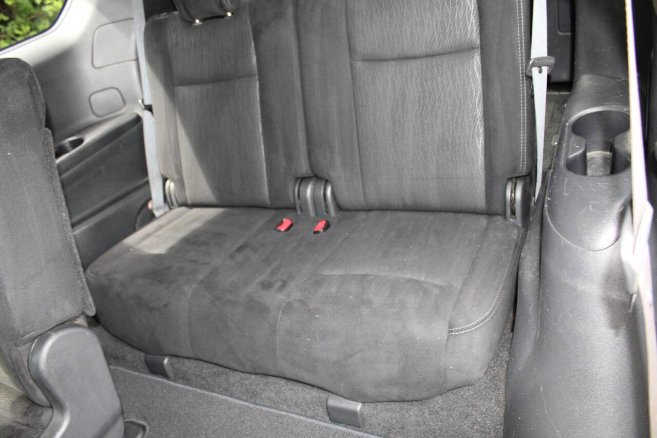 Used 2014 Nissan Pathfinder S image 28