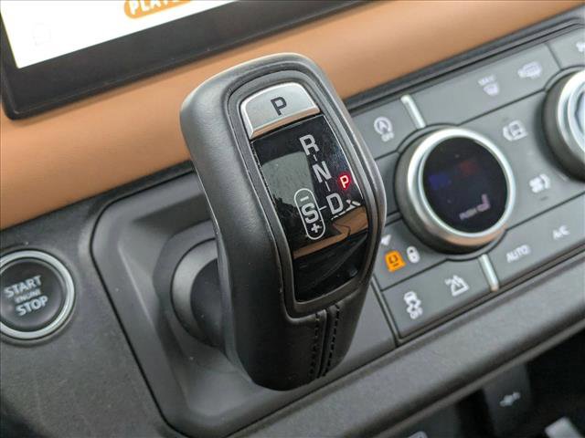 Used 2023 Land Rover Defender 110 X image 12