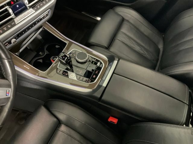 Used 2022 BMW X5 xDrive45e w/ M Sport Package AWD/4WD image 16