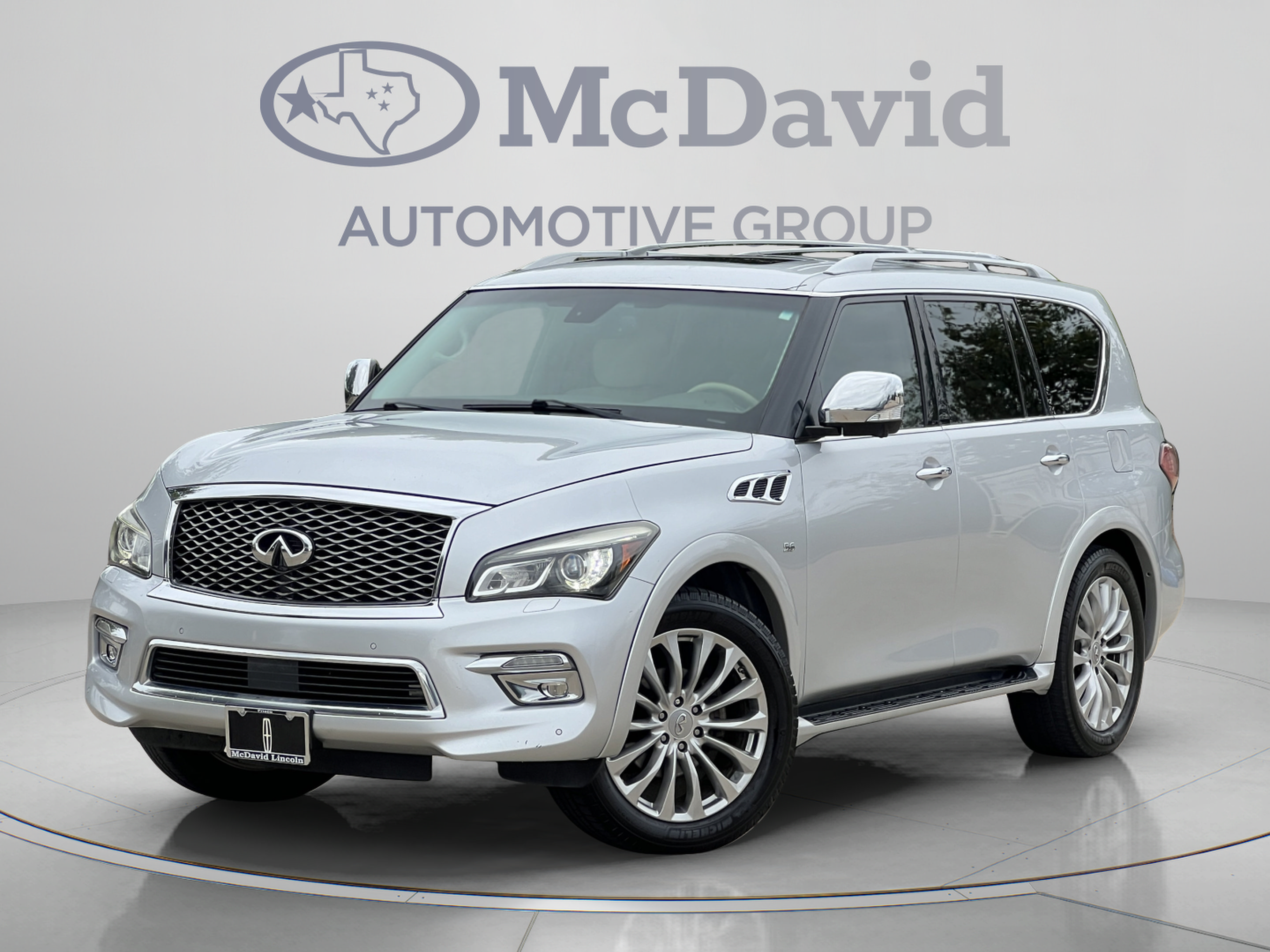 Used 2015 INFINITI QX80 2WD w/ Deluxe Technology Package image 1