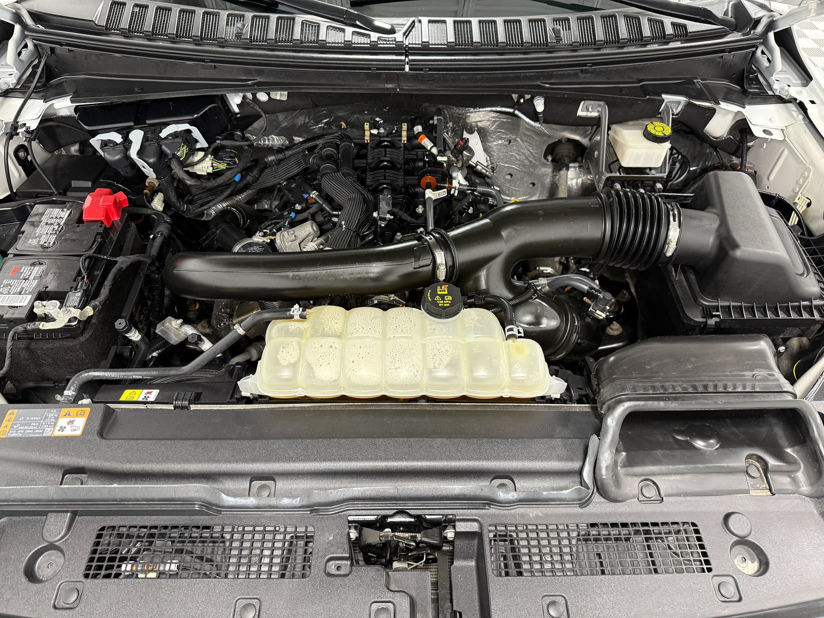 Used 2023 Ford Expedition Limited AWD/4WD image 39