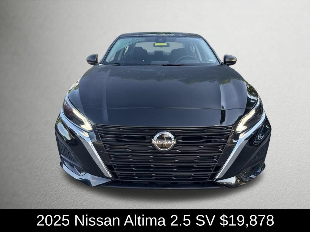 Used 2025 Nissan Altima 2.5 SV FWD image 8