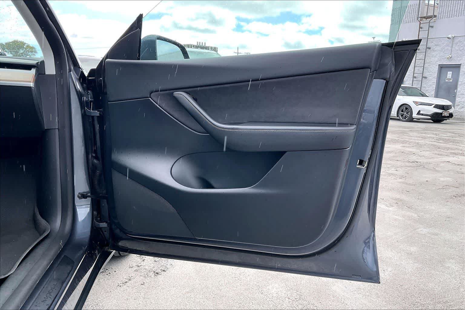 Used 2022 Tesla Model Y Performance AWD/4WD image 28