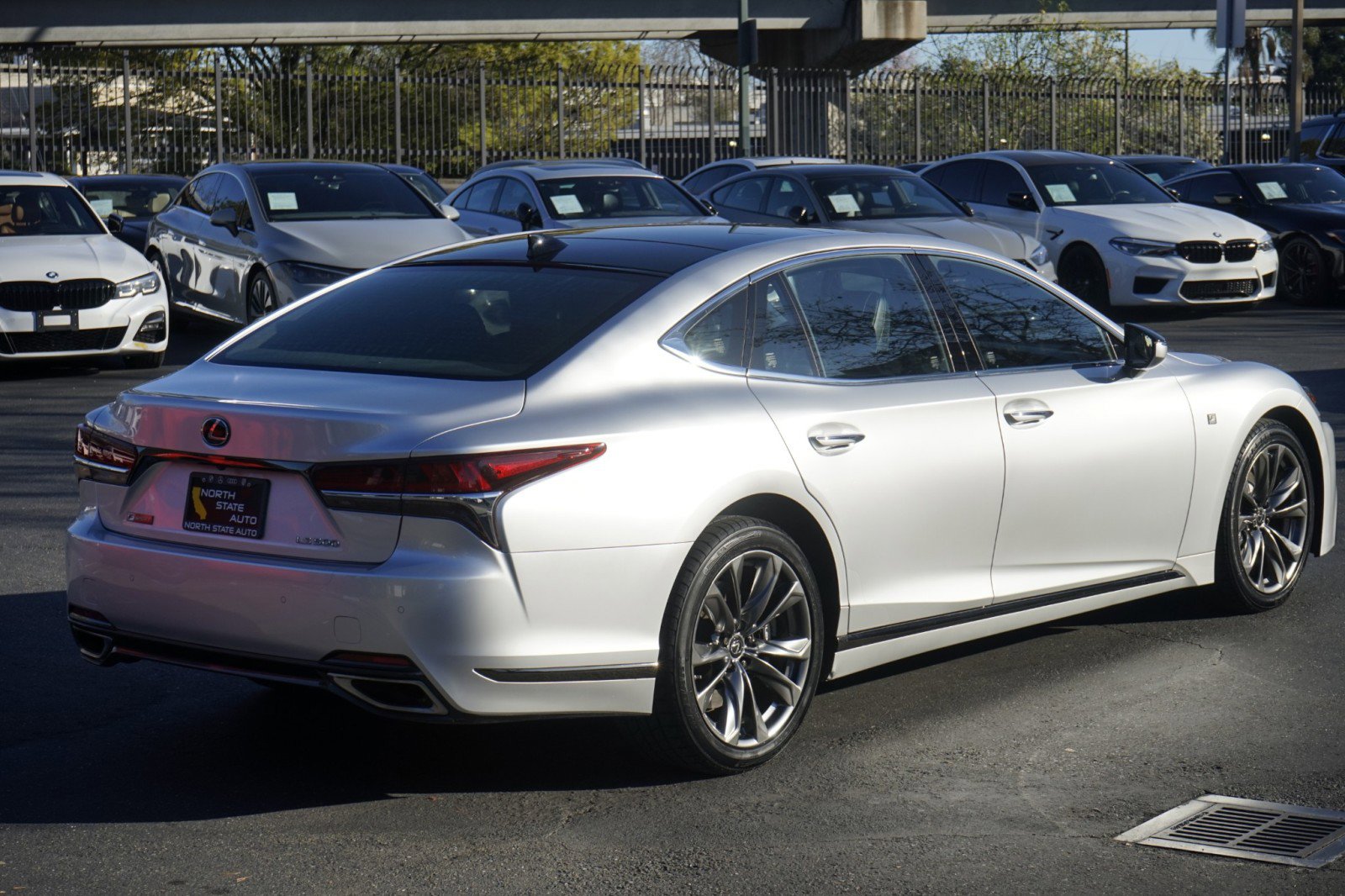 Used 2018 Lexus LS 500 F Sport w/ Accessory Package (Z2) image 8