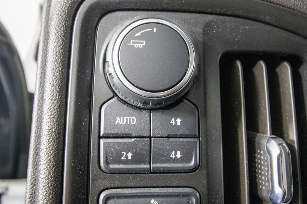 Used 2023 Chevrolet Silverado 1500 Custom Trail Boss image 23