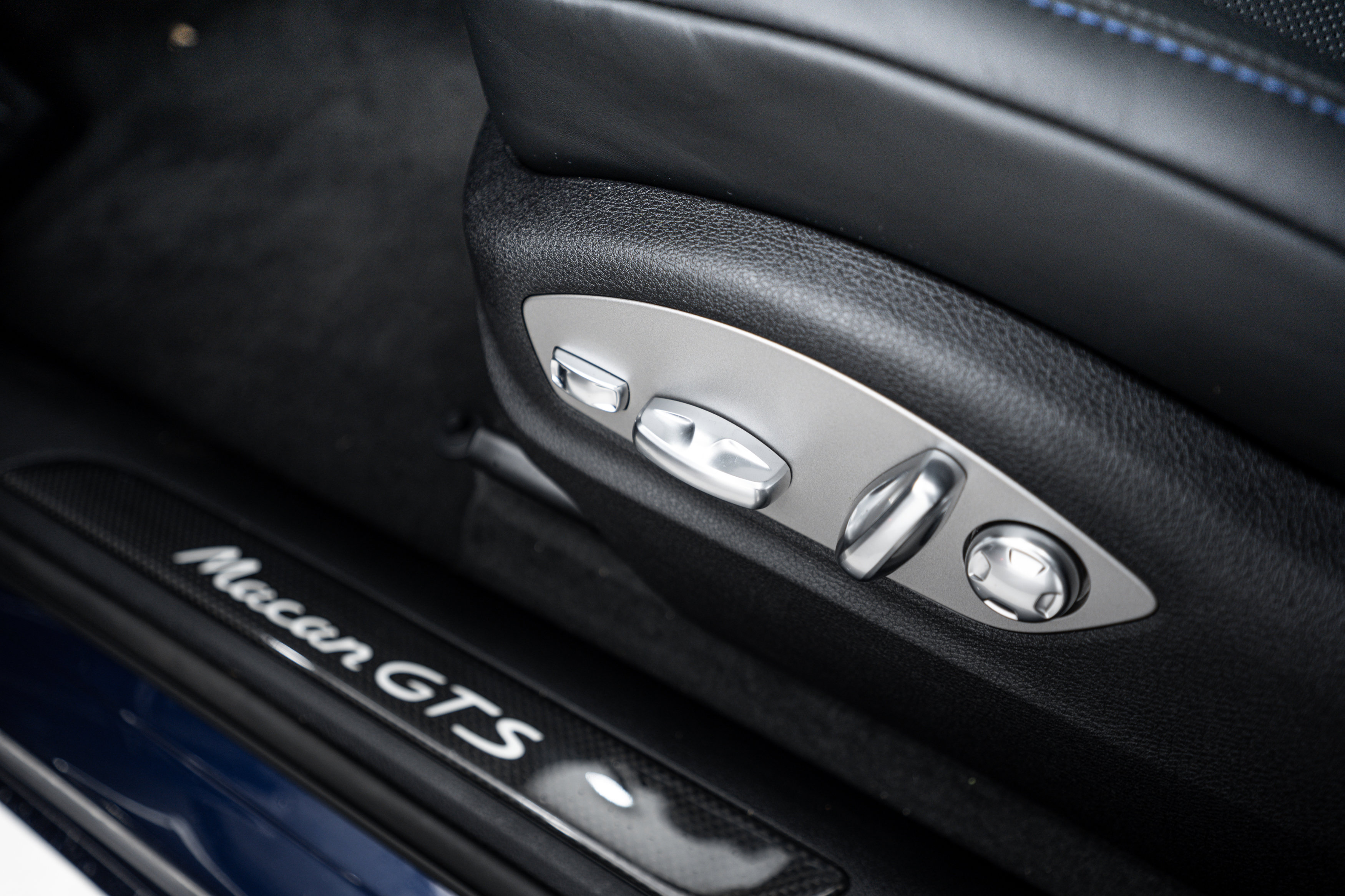 New 2026 Porsche Macan GTS image 20