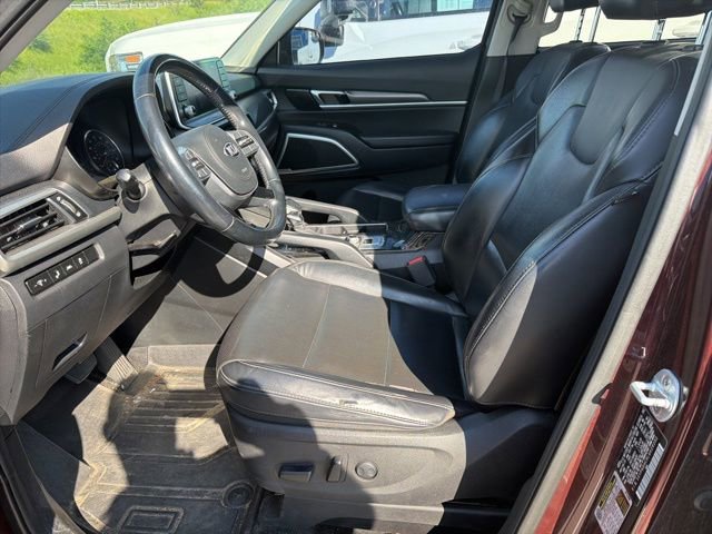 Used 2020 Kia Telluride S w/ S 8 Passenger Seating Package AWD/4WD image 5