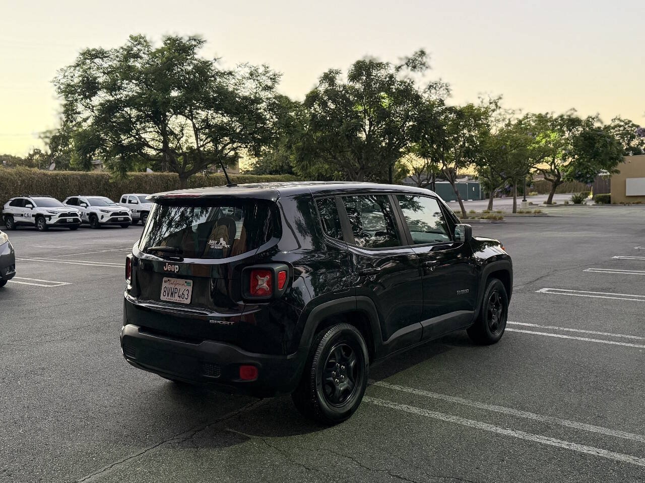 Used 2016 Jeep Renegade Sport w/ Power & Air Group FWD image 5