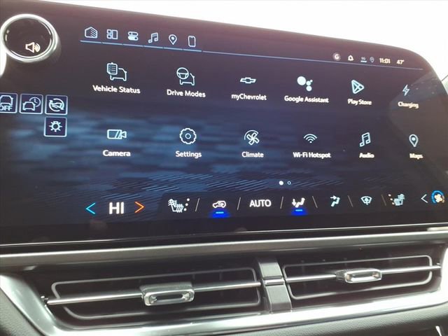 New 2026 Chevrolet Equinox EV LT w/ Comfort Package FWD image 27