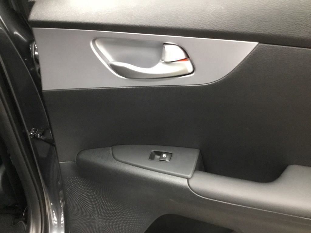 Used 2024 Kia Forte LXS image 16