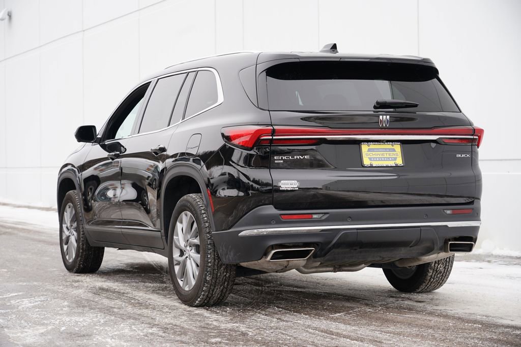 Used 2025 Buick Enclave Preferred image 5
