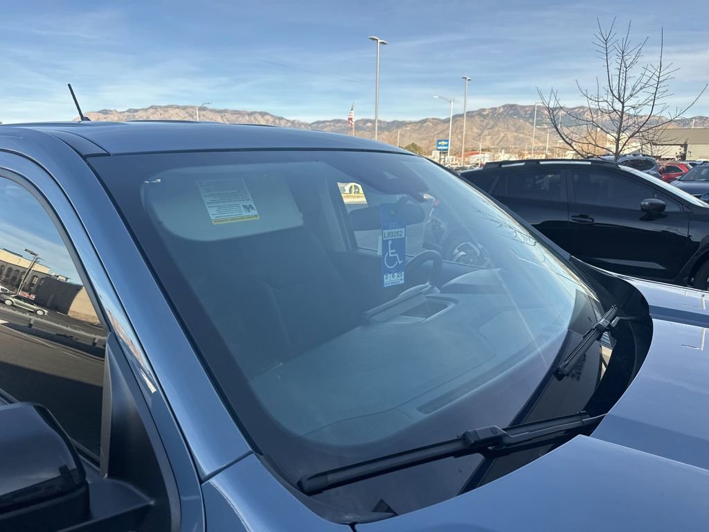 Used 2024 Ford Maverick XLT w/ XLT Luxury Package image 5