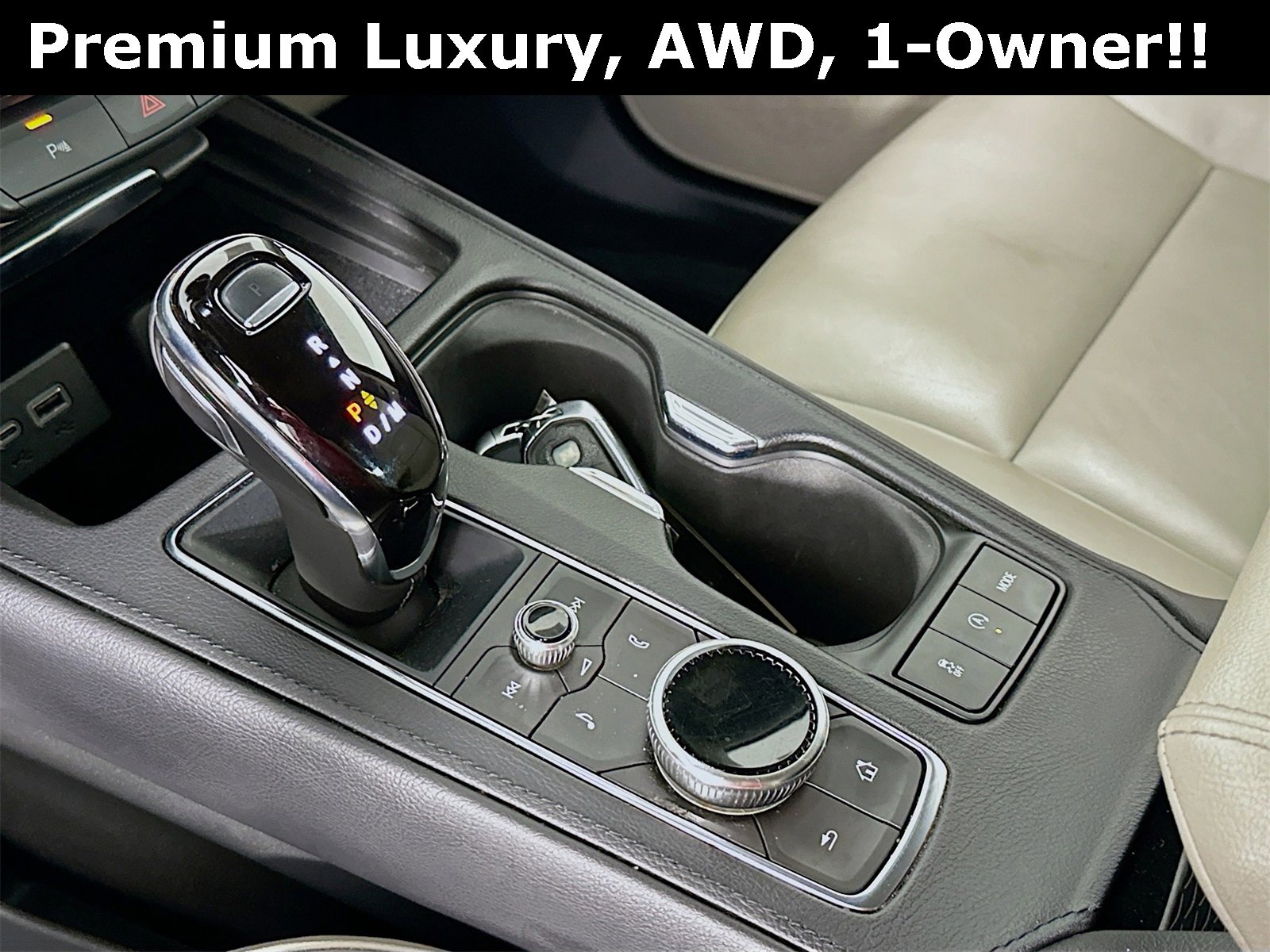 Used 2023 Cadillac XT4 Premium Luxury image 18