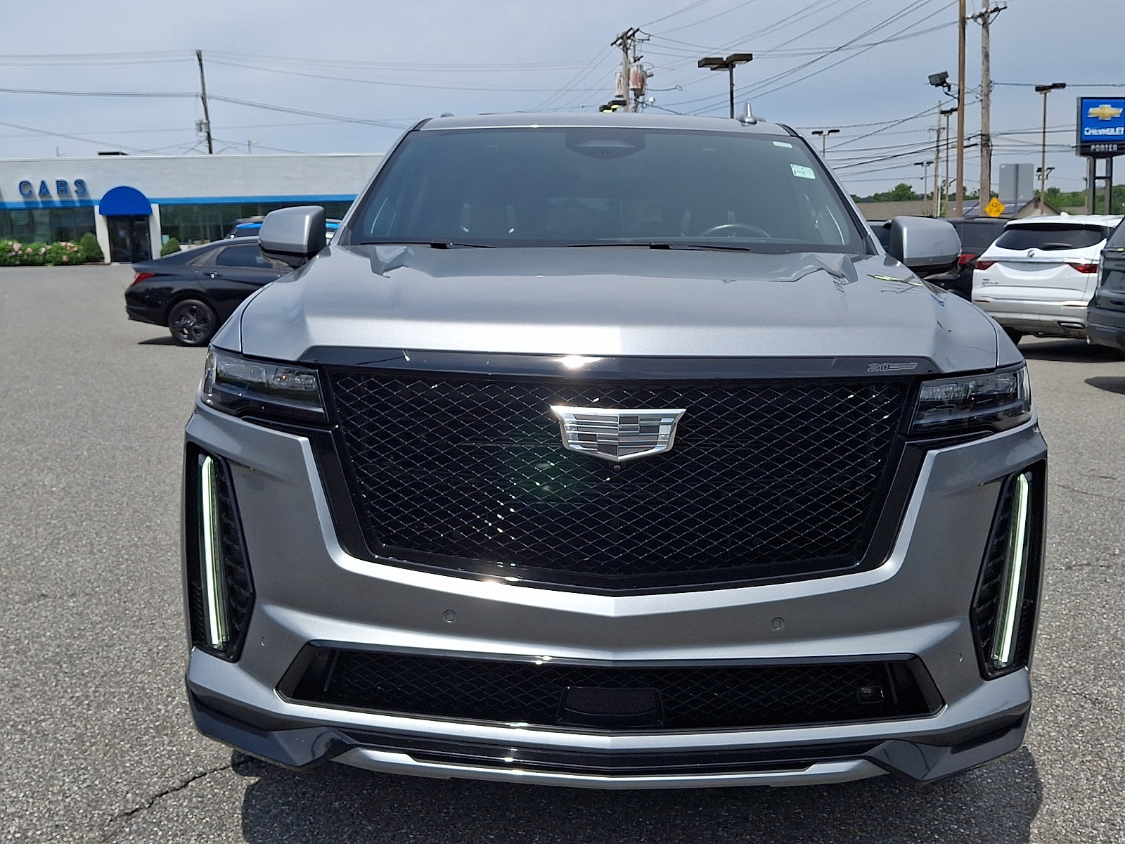 Certified 2024 Cadillac Escalade ESV V w/ LPO, ONYX Package AWD/4WD image 2