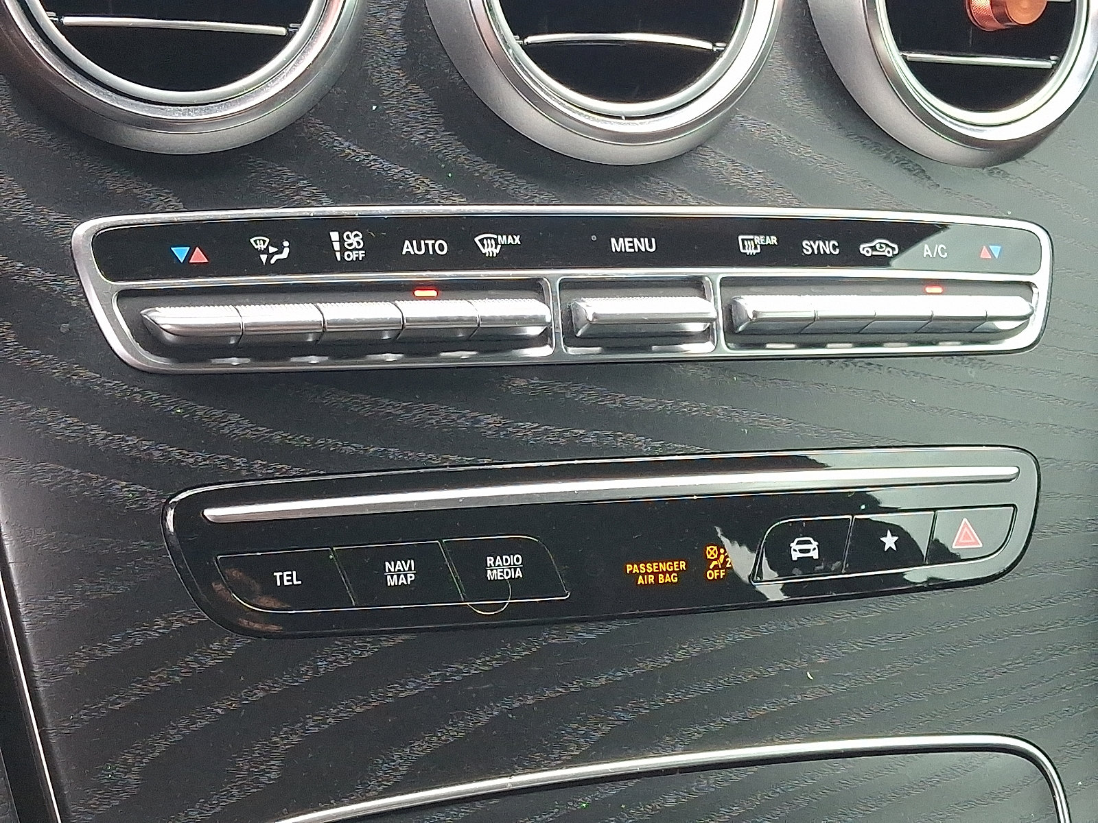Used 2022 Mercedes-Benz GLC 43 AMG 4MATIC w/ Multimedia Package Lite image 16