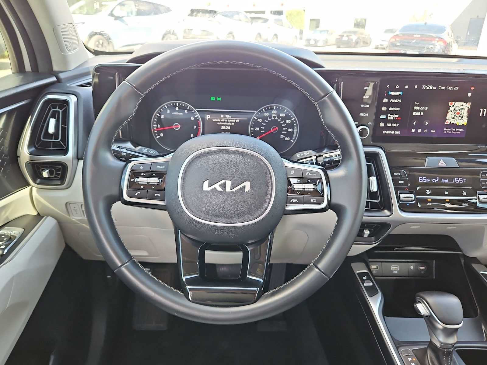 Certified 2023 Kia Sorento S w/ Panoramic Sunroof Package FWD image 21