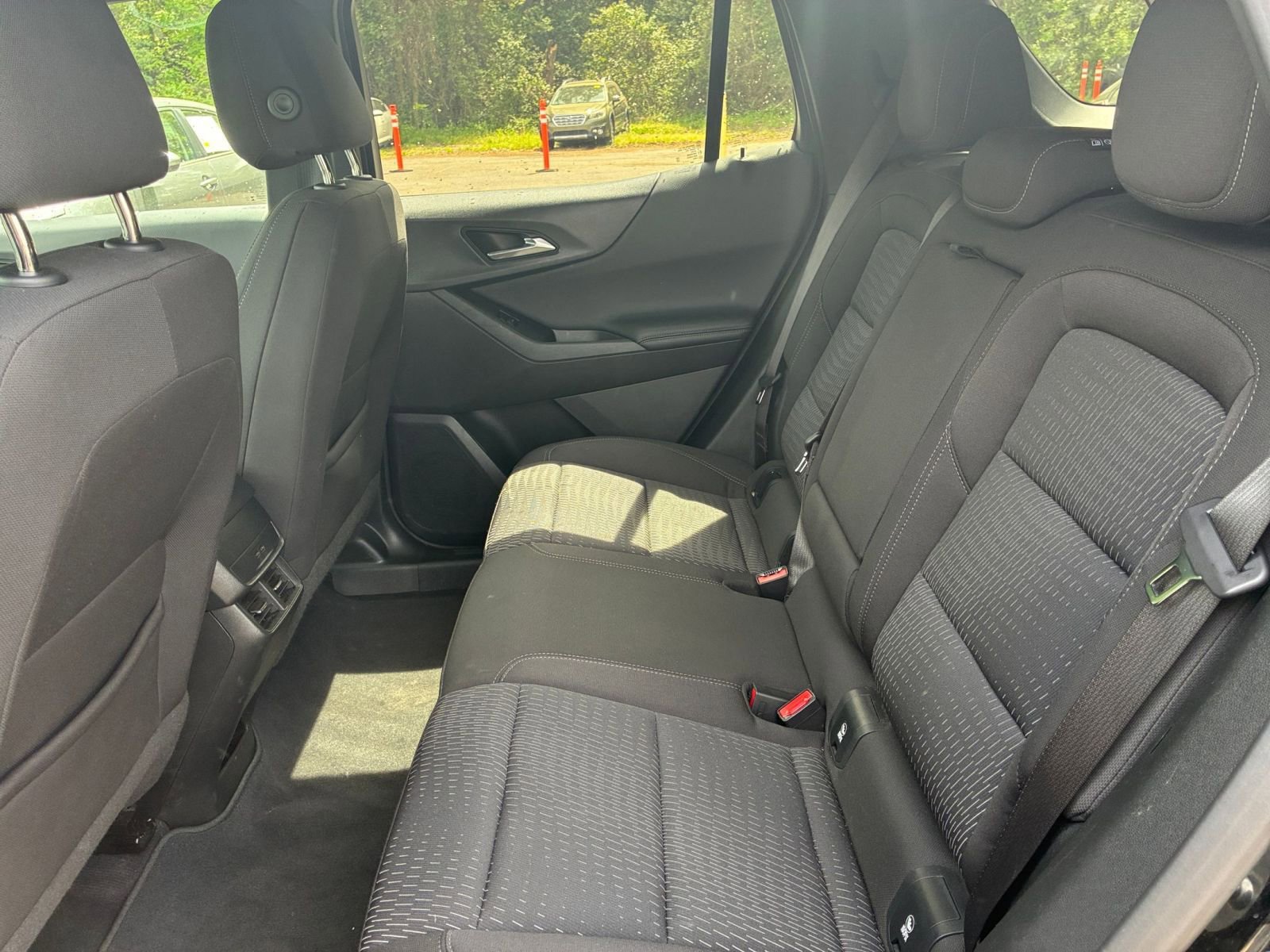 Used 2025 Chevrolet Equinox LT AWD/4WD image 24