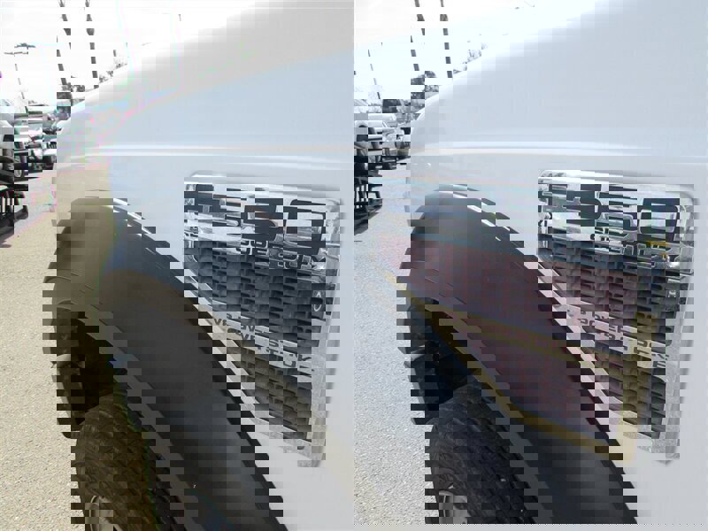 Used 2008 Ford F550 2WD Super Cab Super Duty image 66